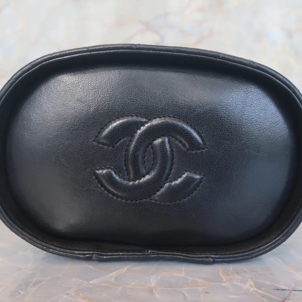 Authentic CHANEL vintage mini vanity bucket 24k gold black lambskin leather bag - Picture 7 of 14